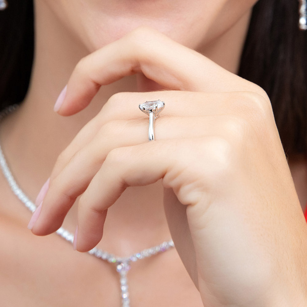 Model wearing Solitaire 1.8ct Oval CZ Ring in Sterling Silver