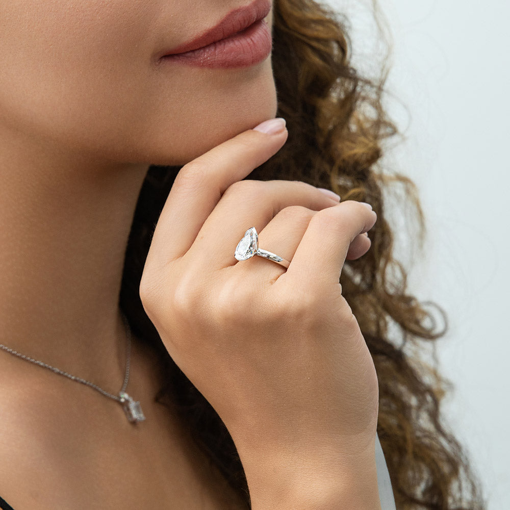 Solitaire 1.8ct Bezel Pear CZ Ring in Sterling Silver