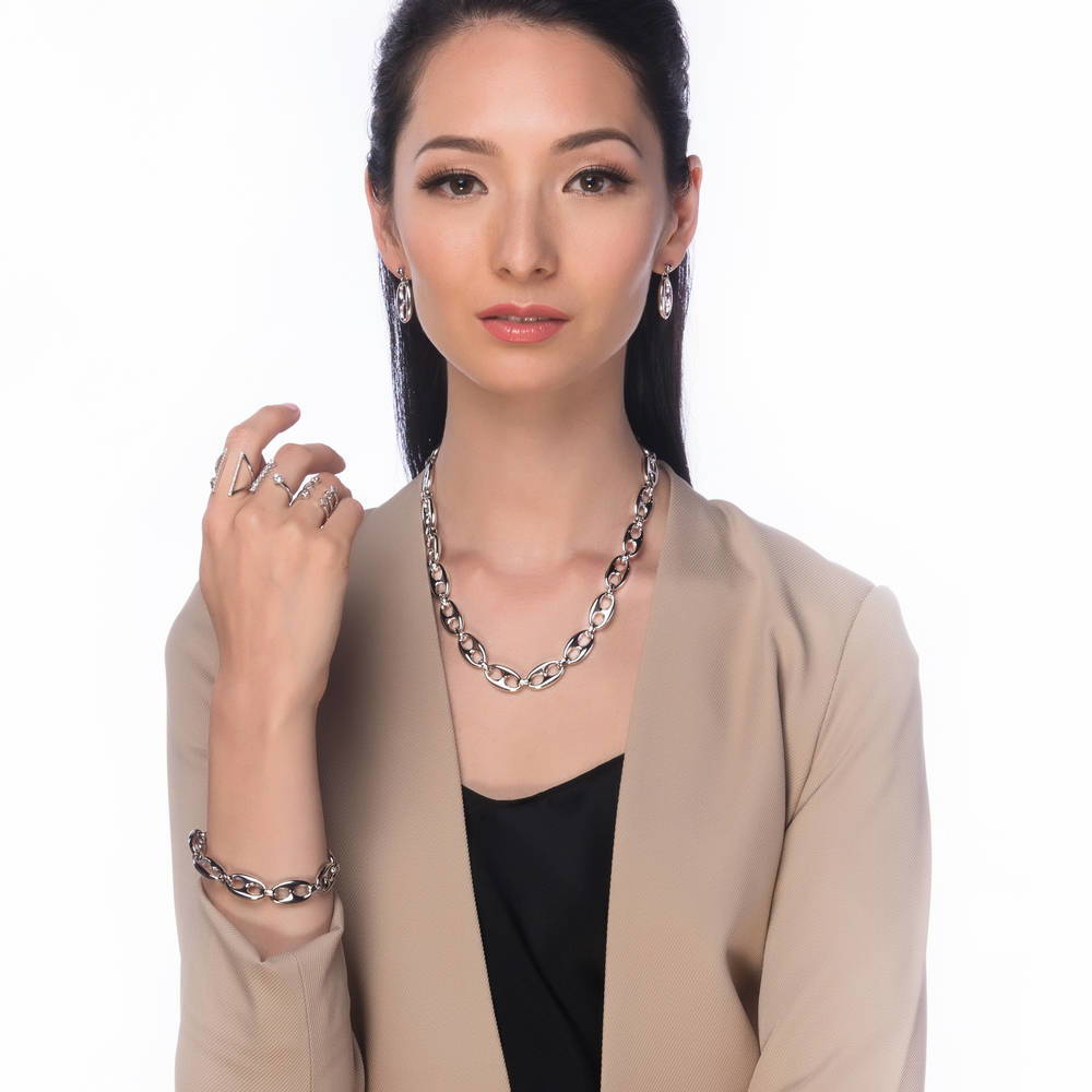 Model wearing Statement Chain Necklace in Silver-Tone 12mm