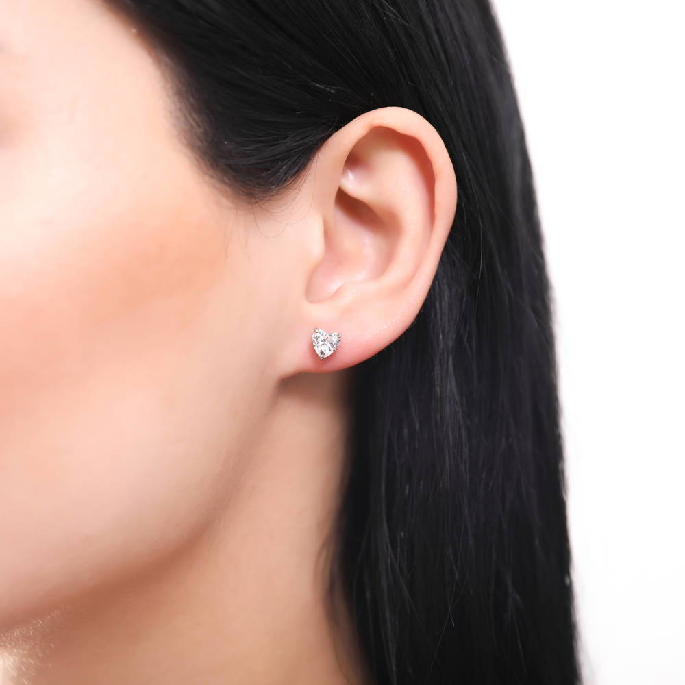 Solitaire 1.4ct Heart CZ Stud Earrings in Sterling Silver