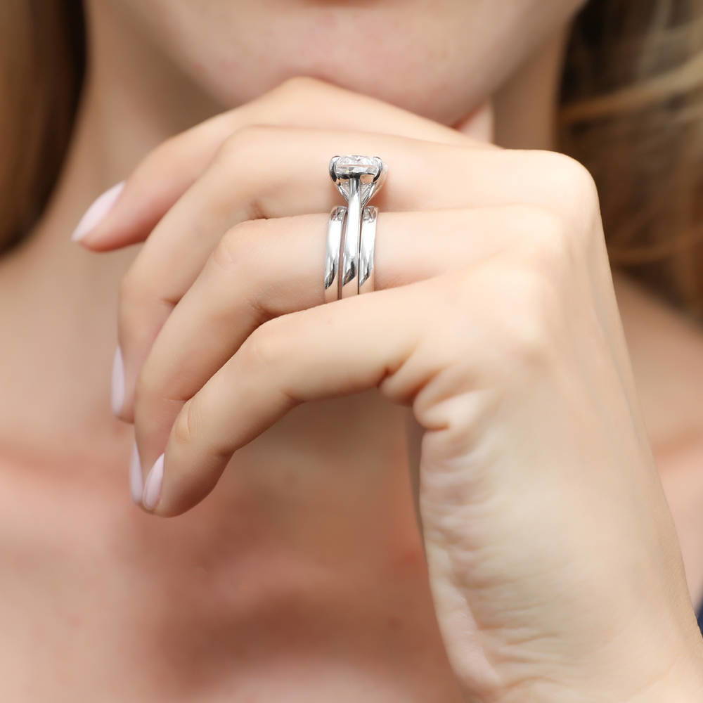 Solitaire East-West 5.5ct Oval CZ Ring Set in Sterling Silver