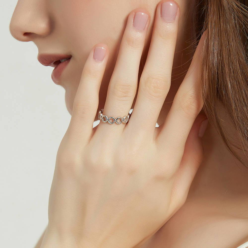 Bubble Open Circle Band in Sterling Silver