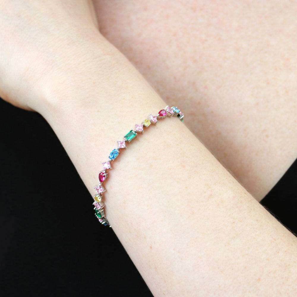 Cluster Emerald-Green CZ Tennis Bracelet in Sterling Silver