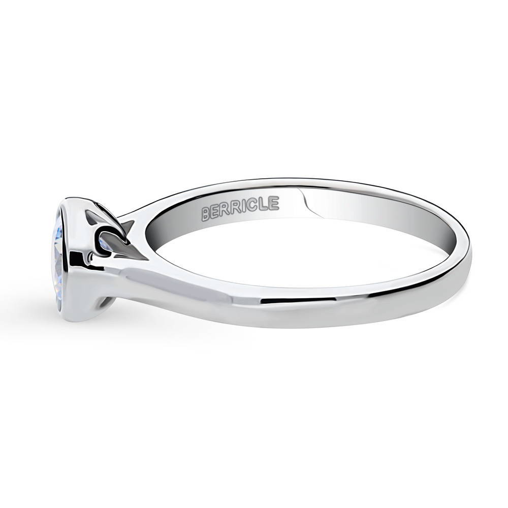 Angle view of Solitaire Greyish Blue Bezel Set Round CZ Ring in Sterling Silver 0.8ct, 5 of 9