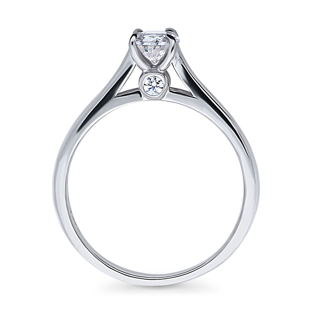 Solitaire 0.7ct Oval CZ Ring in Sterling Silver, 8 of 9