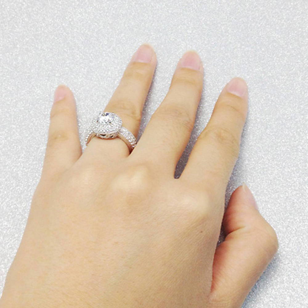 Halo Round CZ Ring in Sterling Silver
