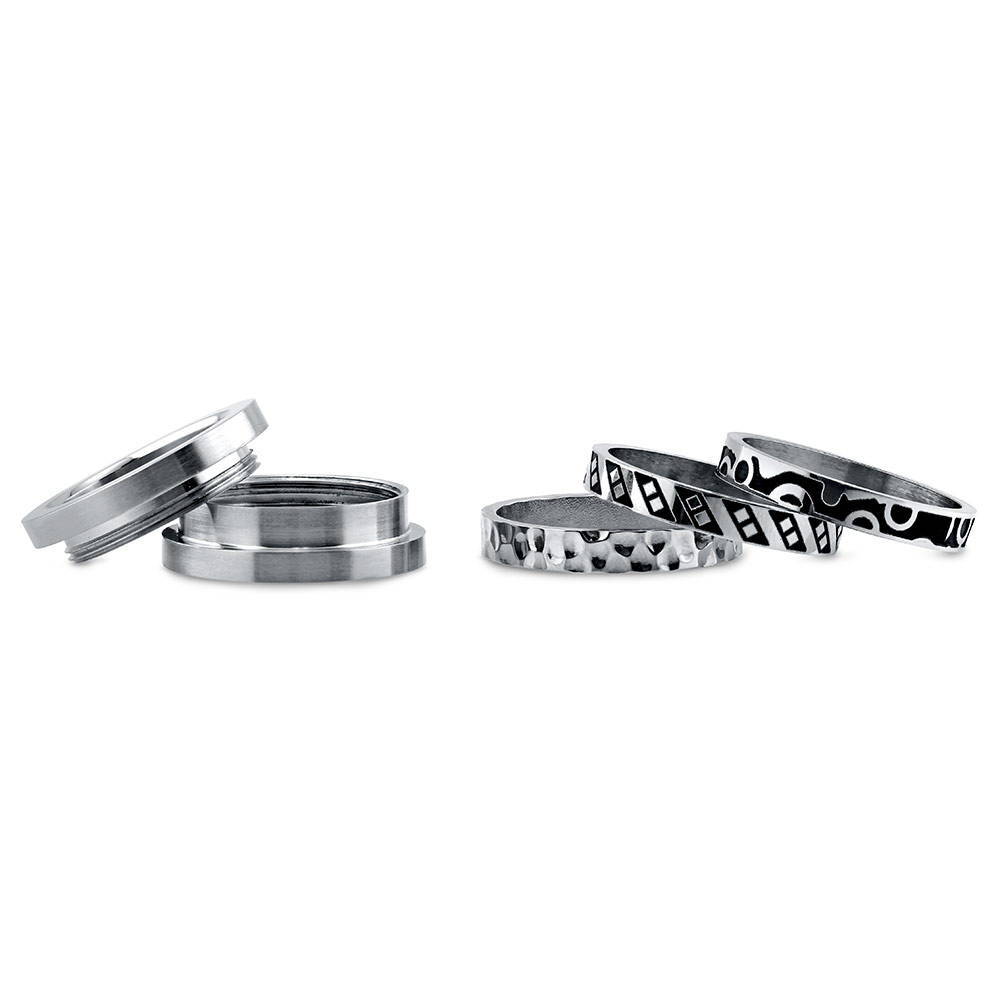 Hammered Band in Stainless Steel