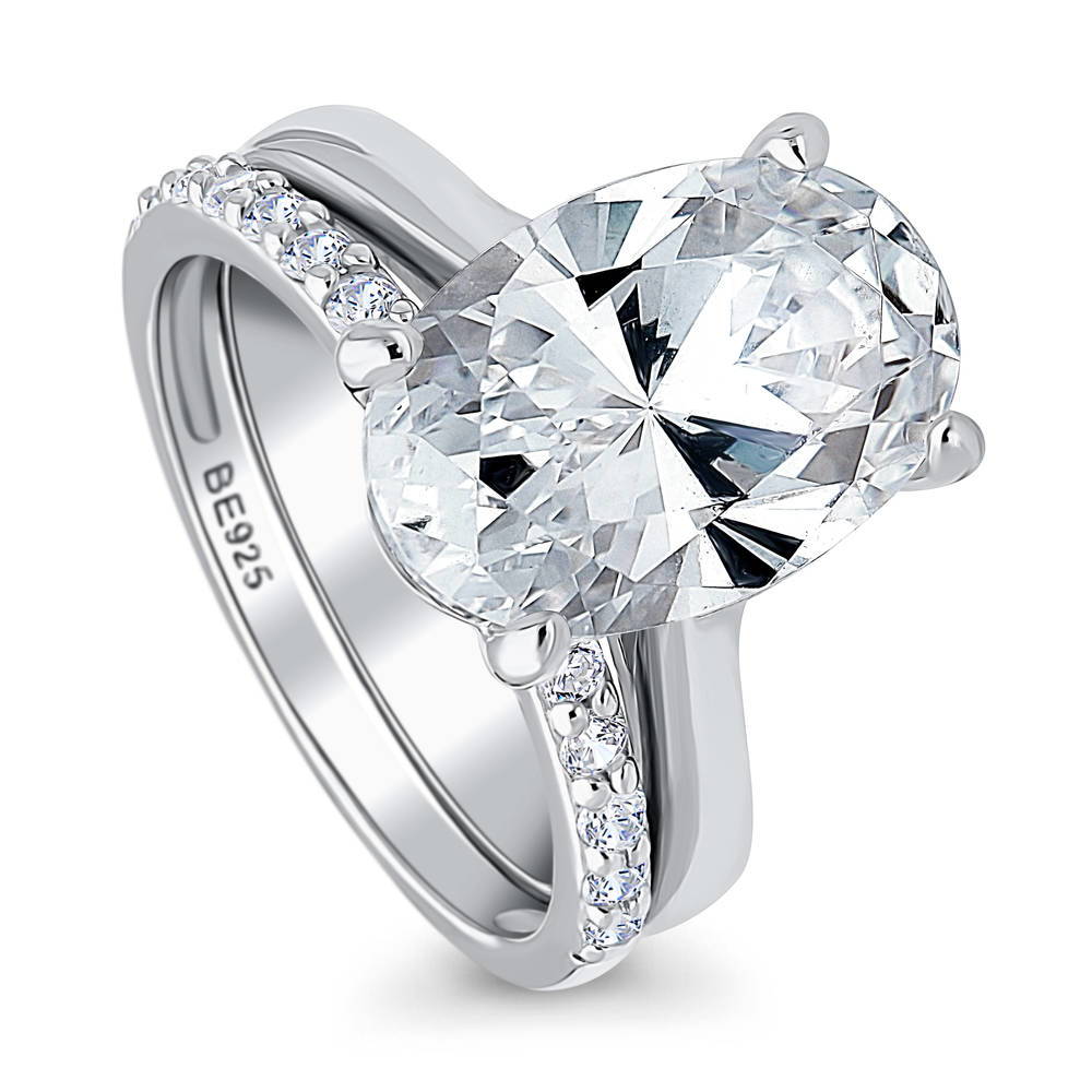 Front view of Solitaire 5.5ct Oval CZ Ring Set in Sterling Silver