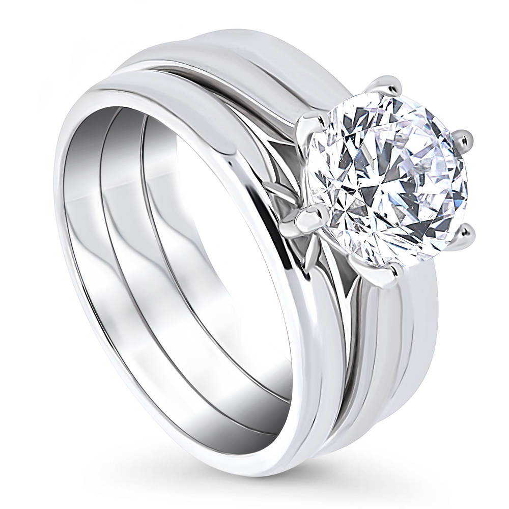 Front view of Solitaire 2ct Round CZ Ring Set in Sterling Silver
