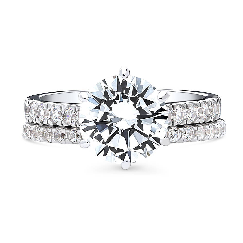 Solitaire 2.7ct Round CZ Ring Set in Sterling Silver