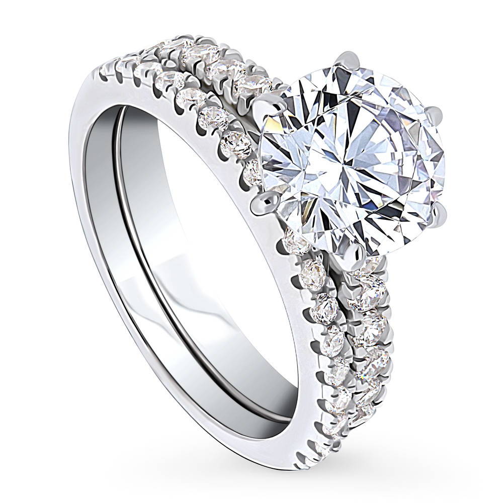 Front view of Solitaire 2.7ct Round CZ Ring Set in Sterling Silver