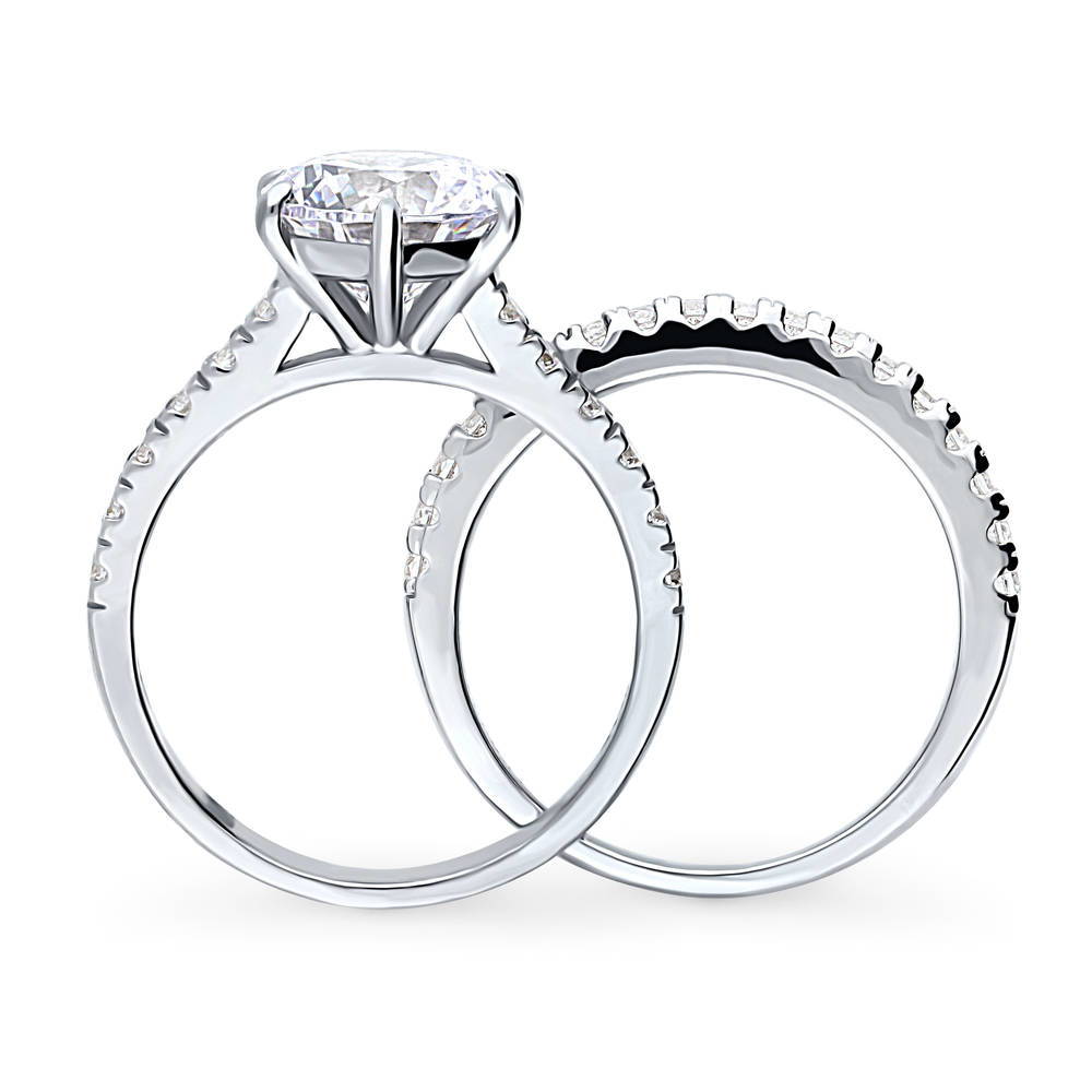 Solitaire 2.7ct Round CZ Ring Set in Sterling Silver