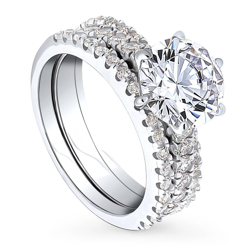 Front view of Solitaire 2.7ct Round CZ Ring Set in Sterling Silver