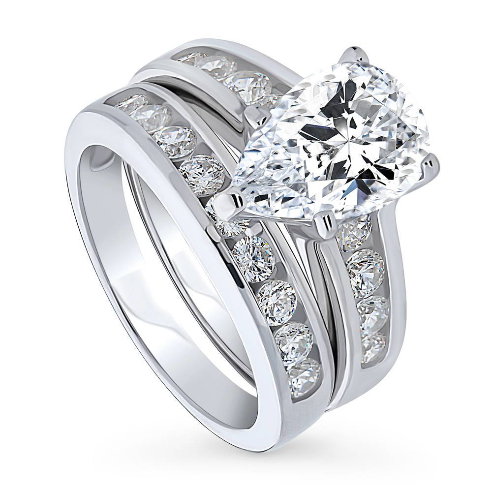 Front view of Solitaire 3ct Pear CZ Ring Set in Sterling Silver