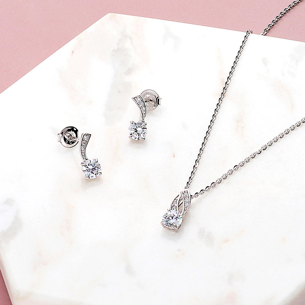 Sterling Silver Woven Cubic Zirconia CZ Pendant Necklace #N1715-01