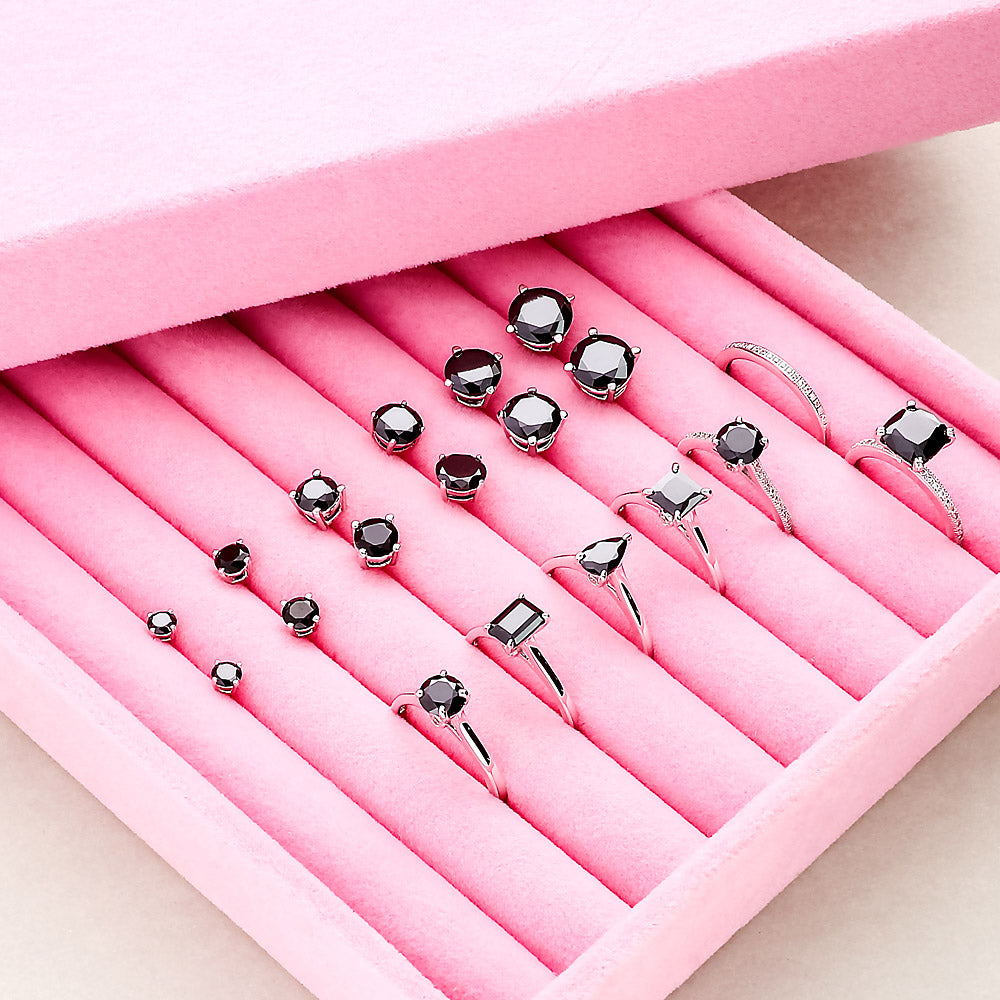 Flatlay view of Lookbook FL3843, 1 of 1