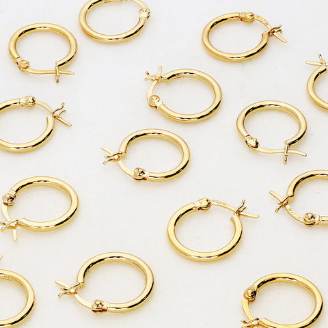 Hoop Earrings Style E1515-02 in Flatlay Display