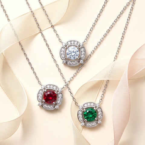 Flower Pendant Necklace