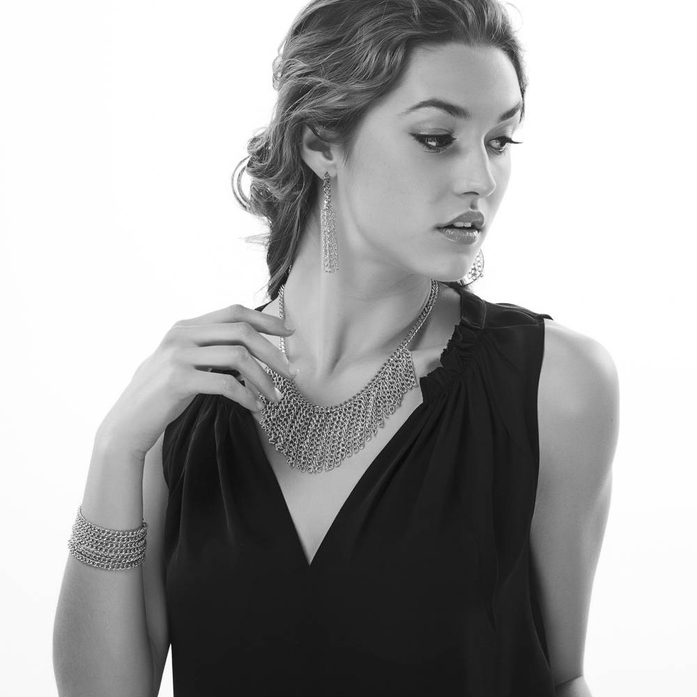 Model Wearing Chain Bracelet, Fringe Dangle Earrings, Fringe Statement Necklace