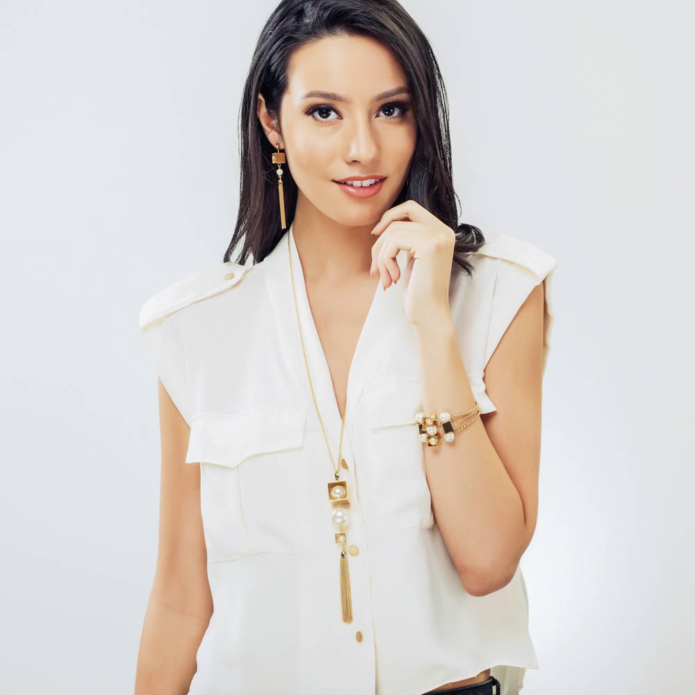 Model wearing Imitation Pearl Chain Bracelet, Rose Gold-Tone