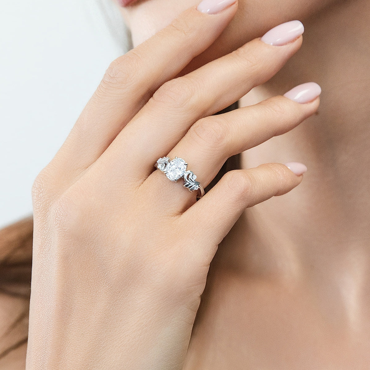 Model Wearing Solitaire Ring Style R1940-01