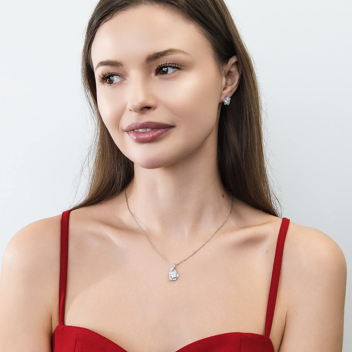 Model Wearing Flower Necklace Style N1748-01, Flower Stud Earrings Style E1914-01