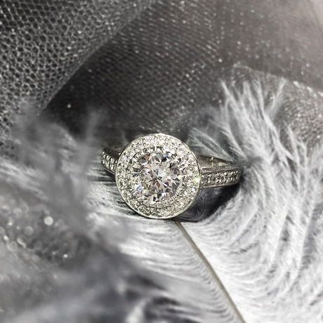 Image Contain: Halo Ring