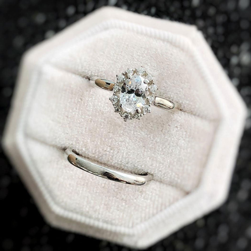 Image Contain: Art Deco Ring, Band