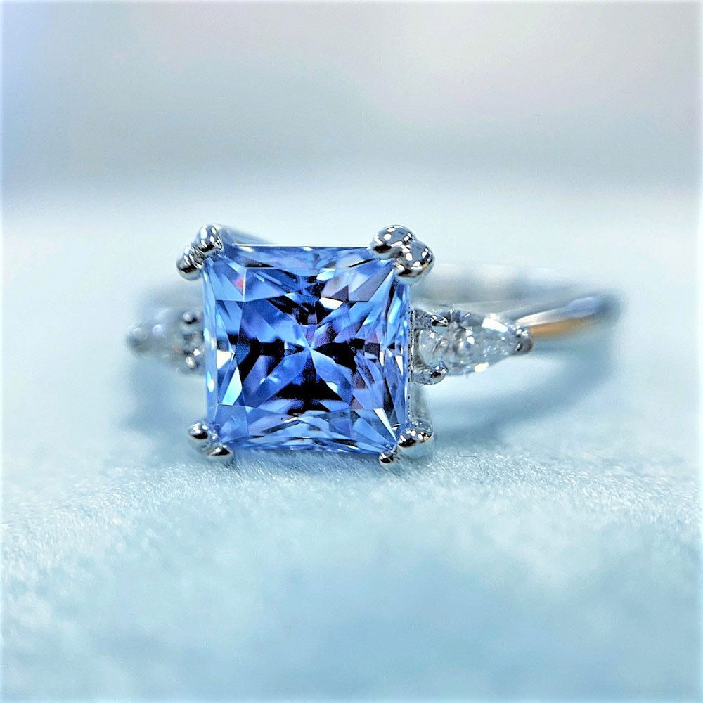 3-Stone Ring Style R1555-02 in Flatlay Display