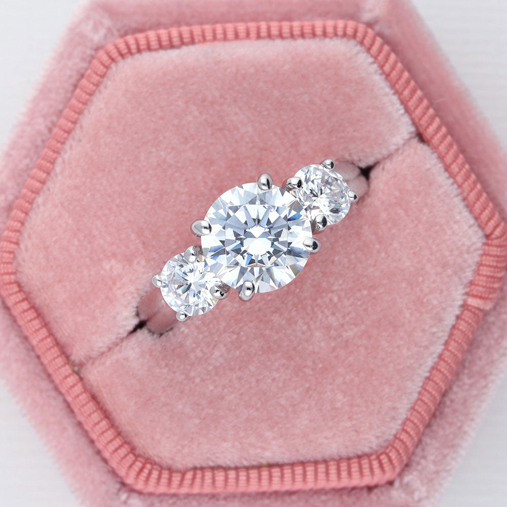 Image Contain: 3-Stone Ring