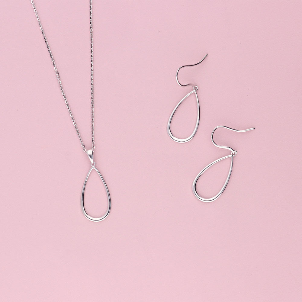 Flatlay view of Teardrop Necklace and Earrings Set in Sterling Silver, 5 of 11
