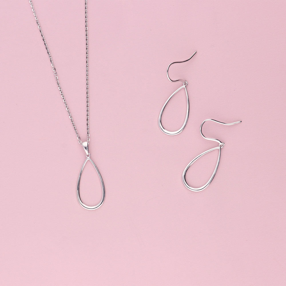 Flatlay view of Teardrop Necklace and Earrings in Sterling Silver, 6 of 12