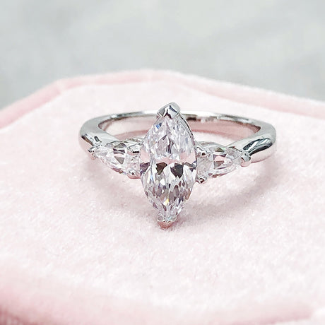 Image Contain: 3-Stone Ring