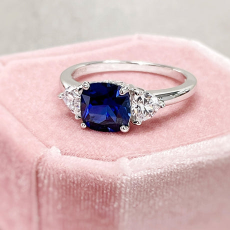 Image Contain: 3-Stone Ring