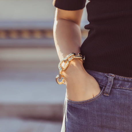 Image Contain: Model Wearing Link Bracelet