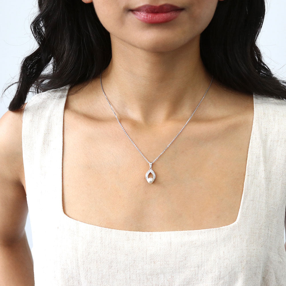 Woven Imitation Pearl Pendant Necklace in Sterling Silver