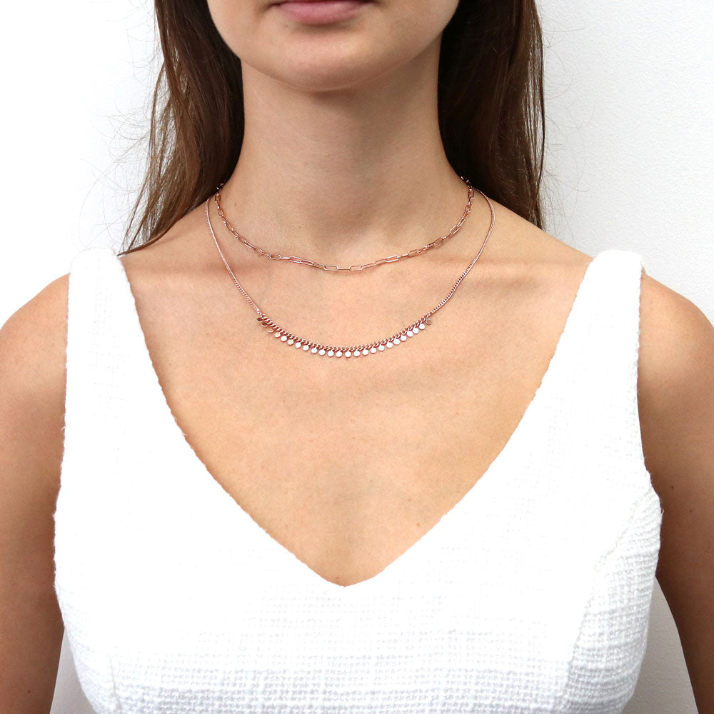 Model wearing Paperclip Bead Chain Necklace in Rose Gold Flashed Base Metal, 2 Piece, 3 of 14