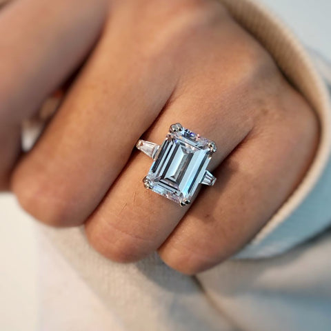 Image Contain: Model Wearing Solitaire with Side Stones Ring