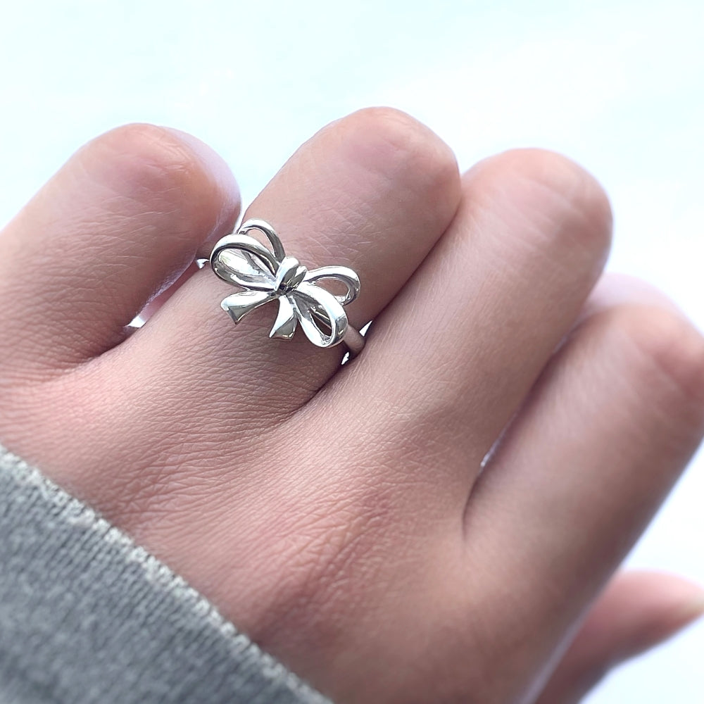 ピアス LOVEMBER [silver 925] Ribbon e Studs 4BFK520 Earring - Earring - LOVEMBER