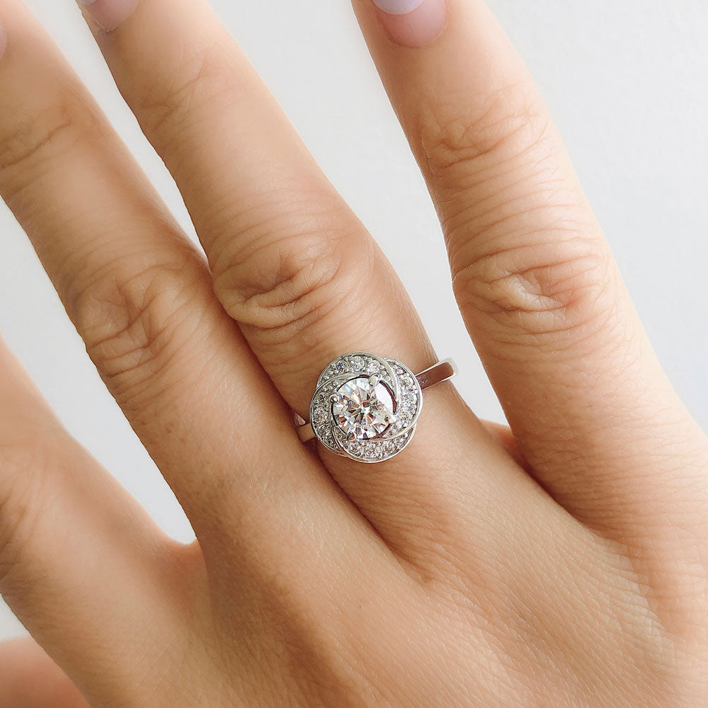 Silver Halo Flower CZ Wedding Engagement Split Shank Ring Silver Halo Flower CZ Wedding Engagement Split Shank Ring