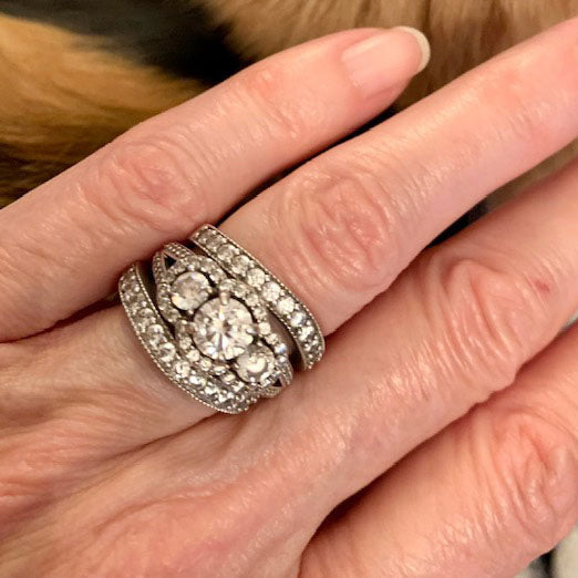 Light Heart® Lab Grown Diamond Engagement Ring