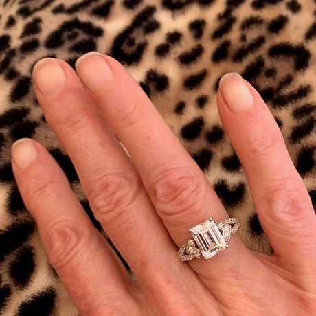Image Contain: Model Wearing Arrow Split Shank Ring