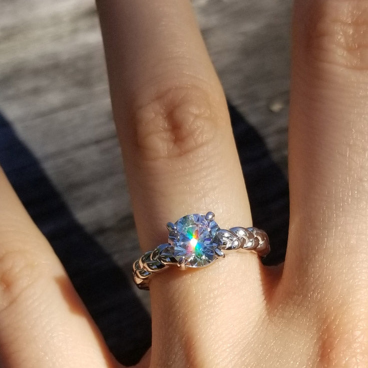 Silver Solitaire 0.8ct Half Bezel CZ Wedding Engagement Ring Silver Solitaire 0.8ct Half Bezel CZ Wedding Engagement Ring
