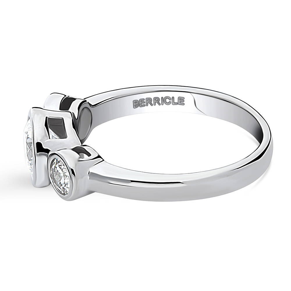 3-Stone 0.8ct CZ Ring in Sterling Silver