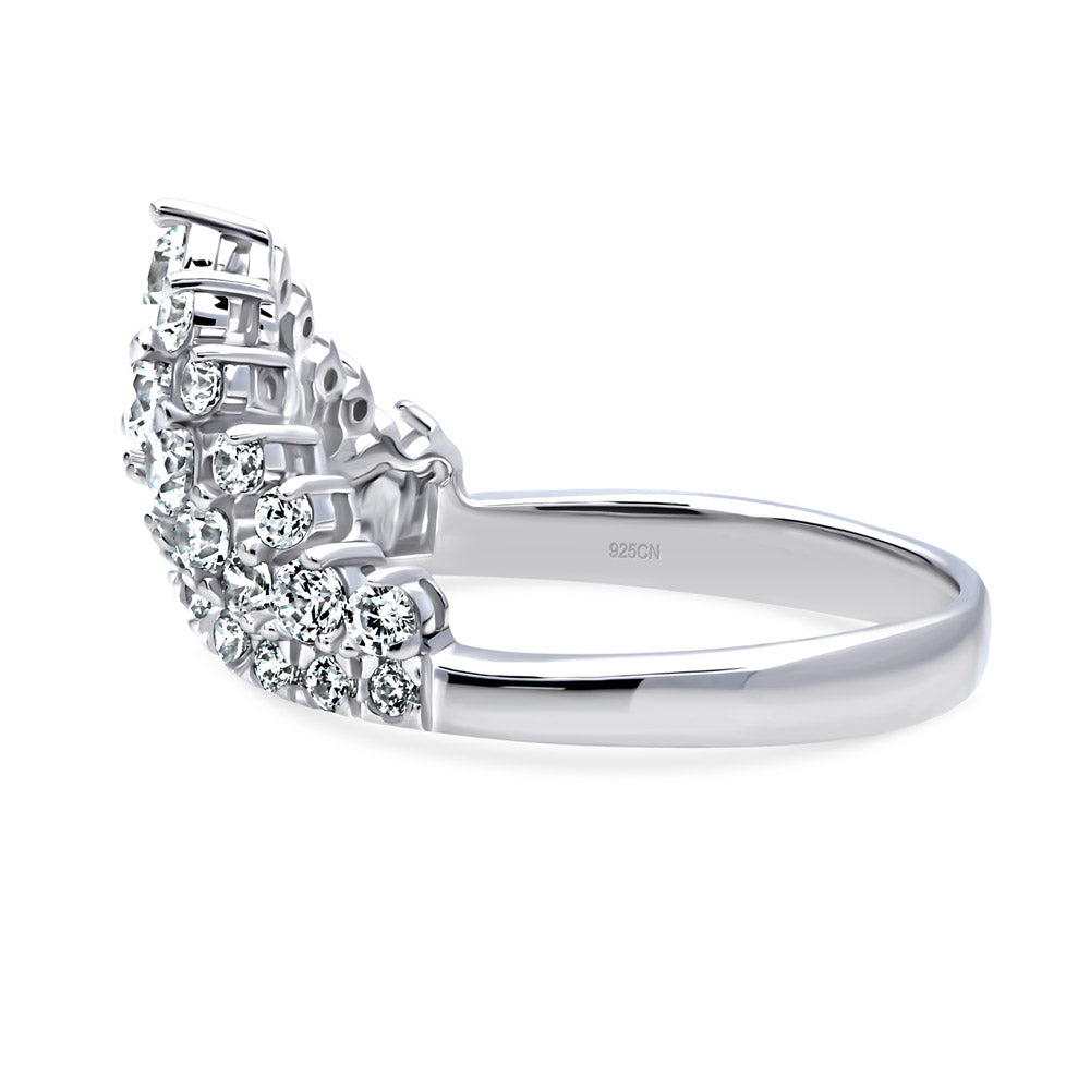 Wishbone Chevron Crown Graduated CZ Band in Sterling Silver