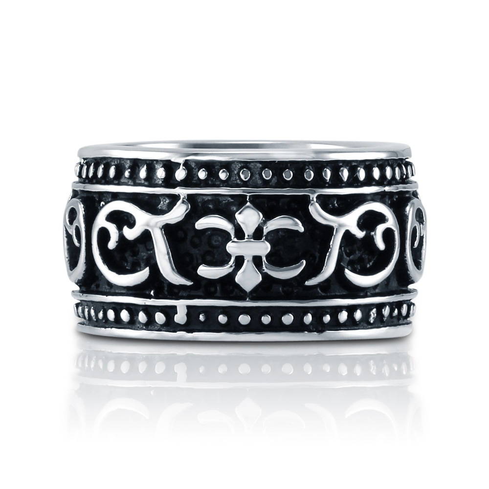 Band in Stainless Steel, 1 of 5