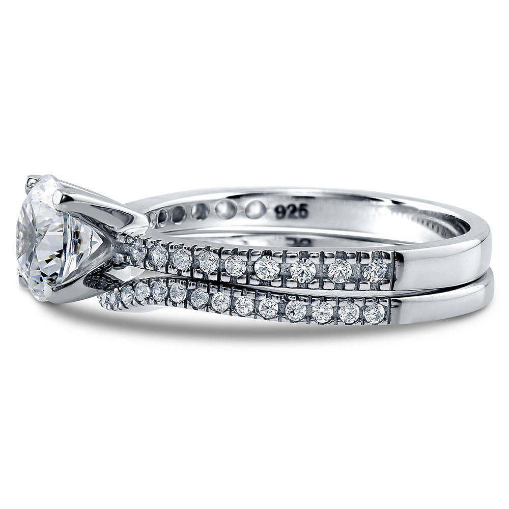 Angle view of Solitaire 1ct Round CZ Ring Set in Sterling Silver, 4 of 11