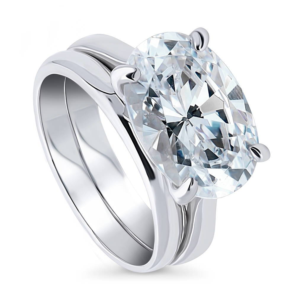 Front view of Solitaire East-West 5.5ct Oval CZ Ring Set in Sterling Silver, 4 of 12