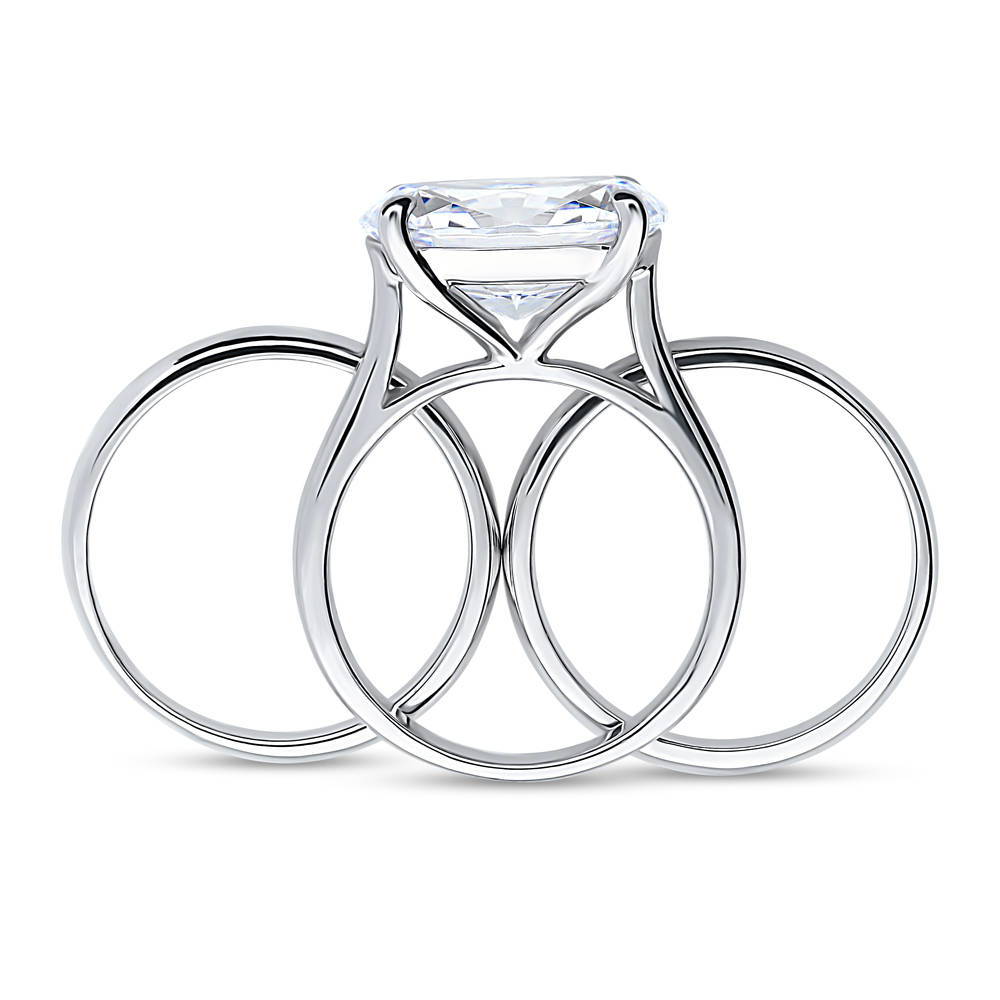 Solitaire East-West 5.5ct Oval CZ Ring Set in Sterling Silver