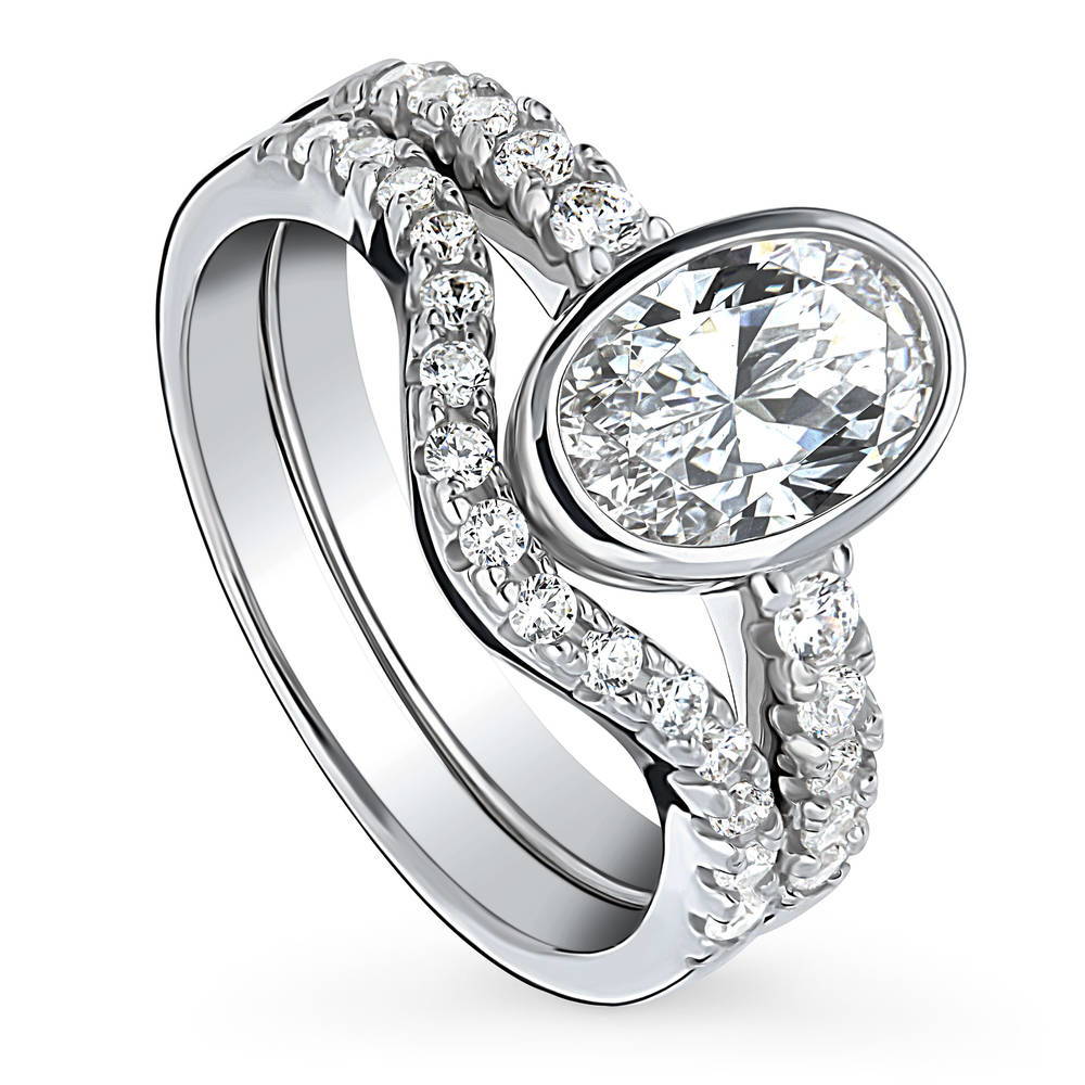 Solitaire 1.4ct Bezel Set Oval CZ Ring Set in Sterling Silver